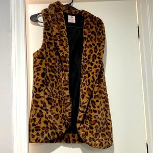 Marley Lilly S/M soft oversized vest. With front pockets. Like new